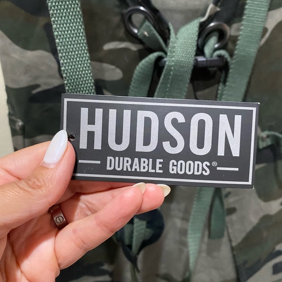 Hudson kitchen and grill apron - Picture 9 of 10